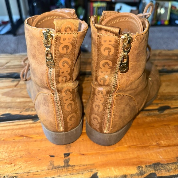 GUESS GBG Los Angeles Bailin zip up side tan faux leather ankle boot size 8 M!! - Picture 6 of 11